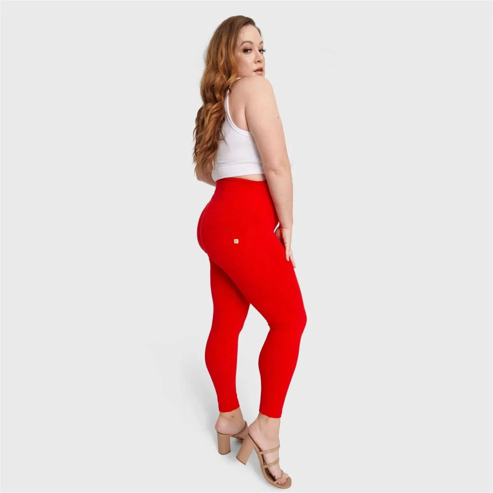 WRUP Curvy Fashion - Zip High Waisted - 7/8 Length - Red - Image 5