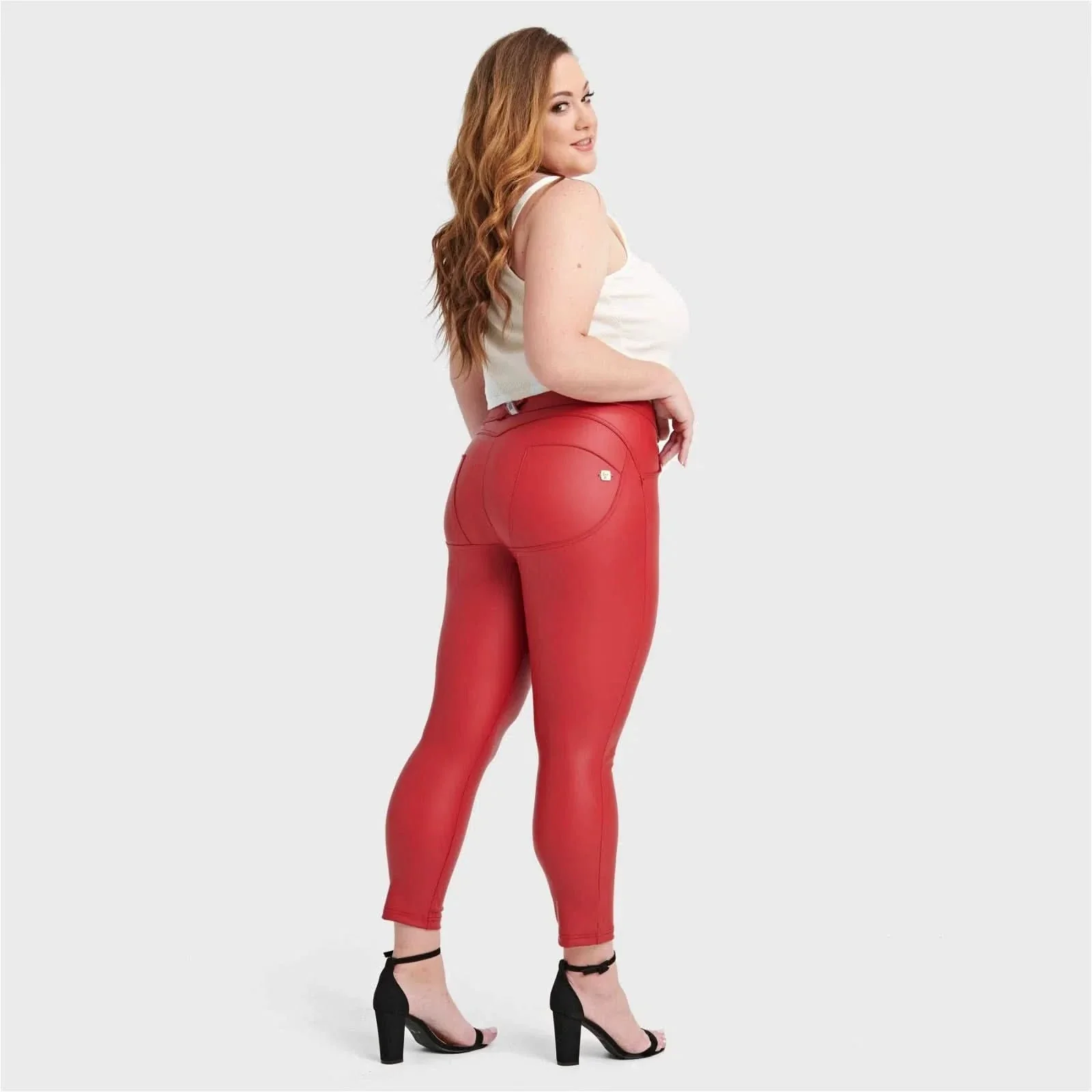 WRUP Curvy Faux Leather - High Waisted - 7/8 Length - Red - Image 4