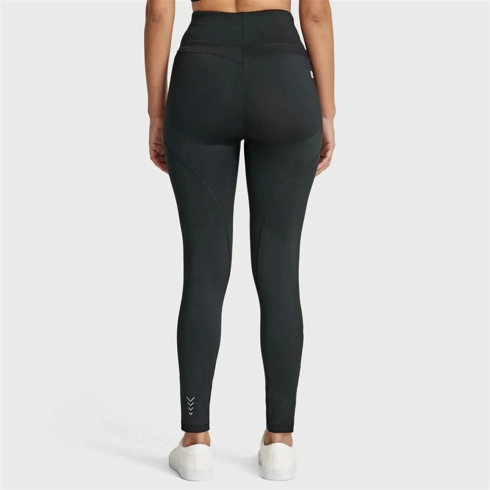 WRUP Diwo Sport - High Waisted - 7/8 Length - Black - Image 7