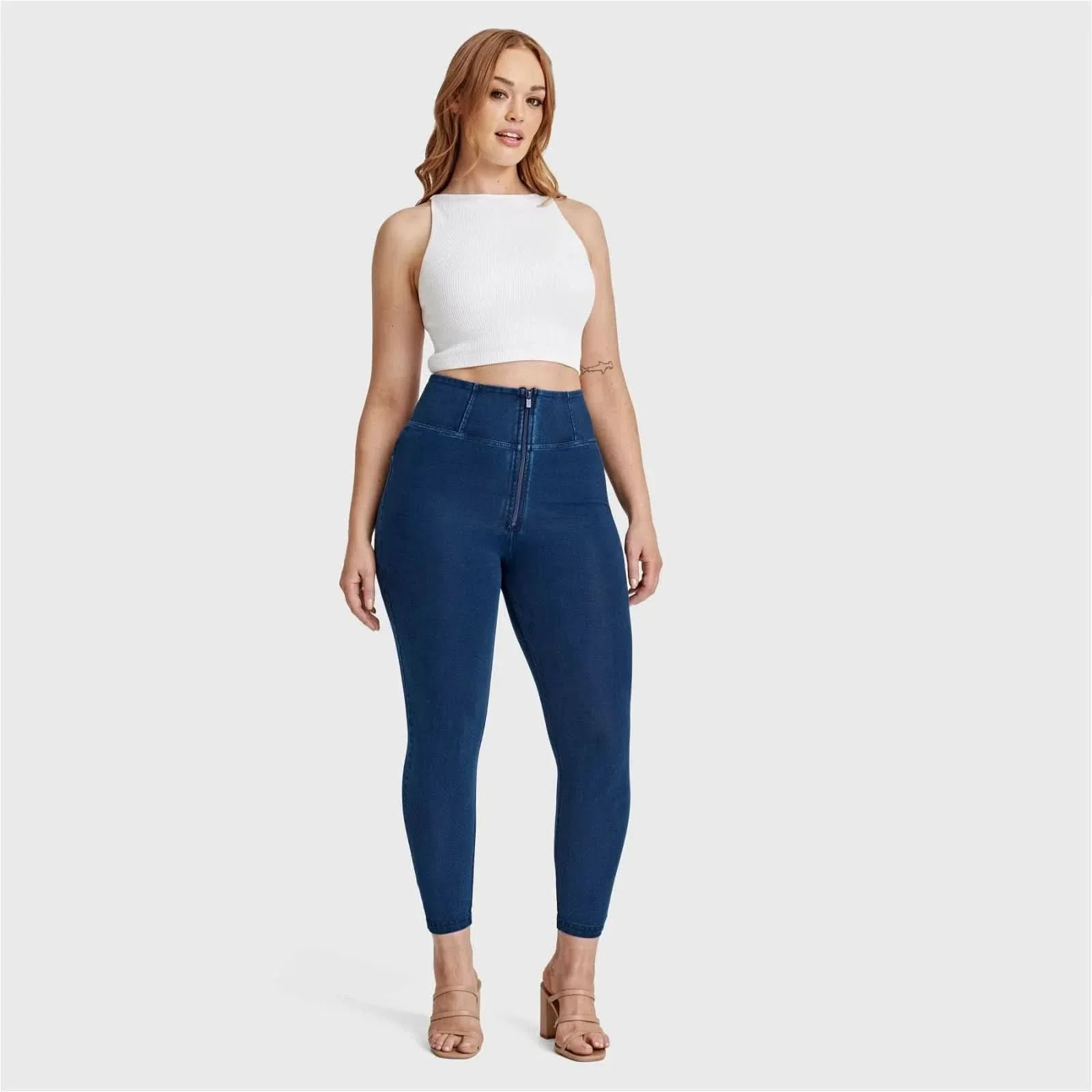 WRUP Curvy Denim - Zip High Waisted - 7/8 Length - Dark Blue + Blue Stitching - Image 8