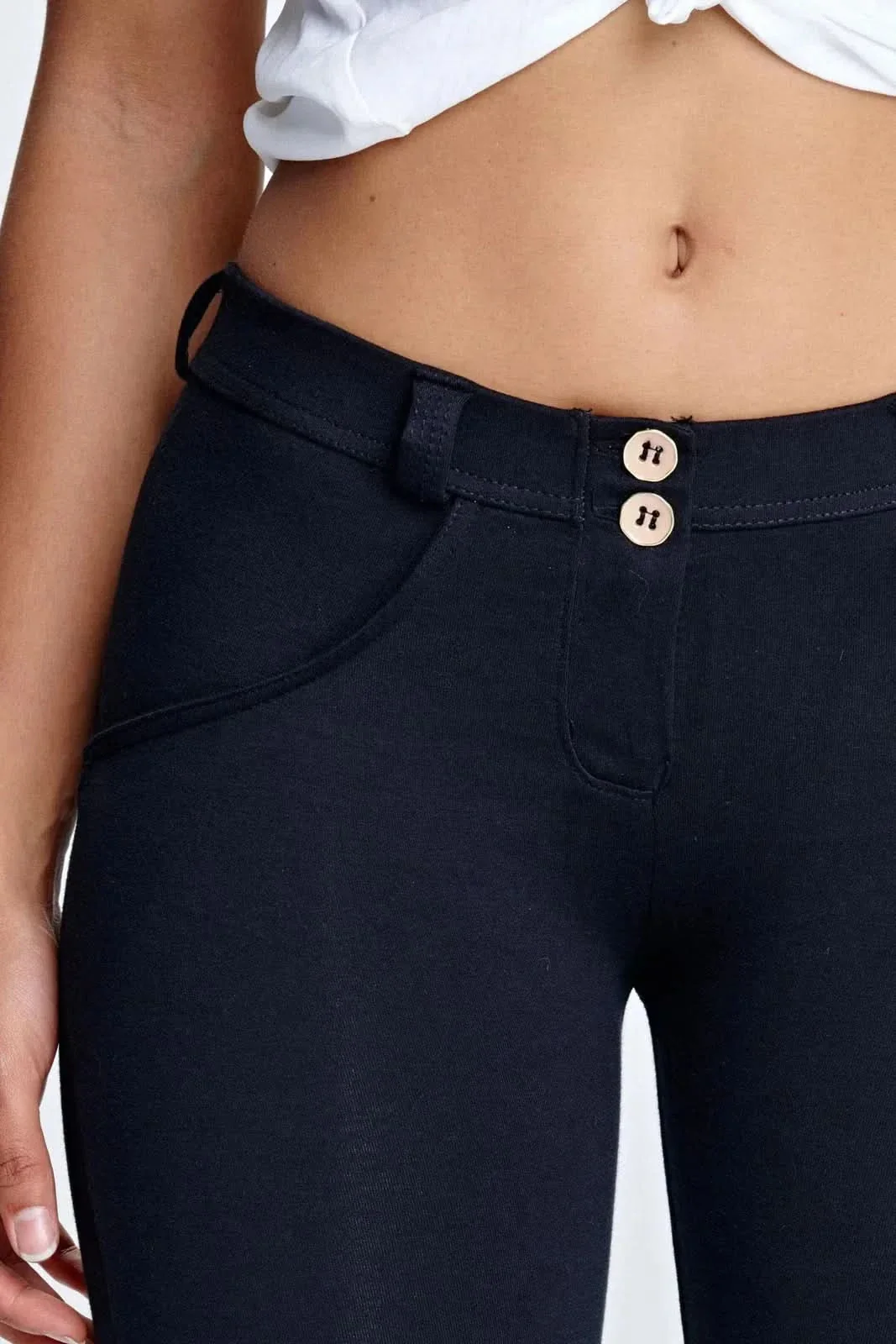 WRUP Fashion - Mid Rise - 7/8 Length - Black - Image 9