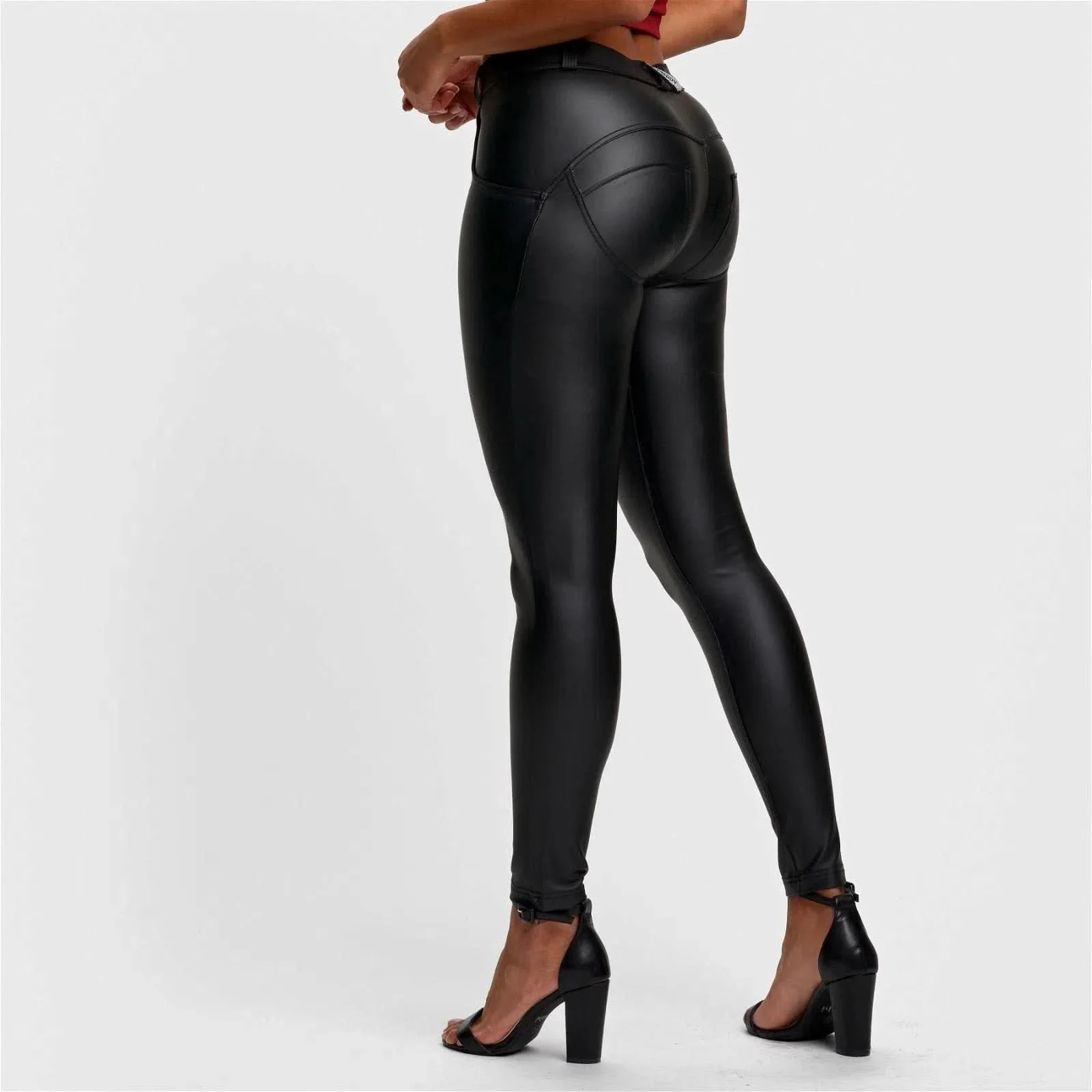 WRUP Faux Leather - Mid Rise - Full Length - Black - Image 3