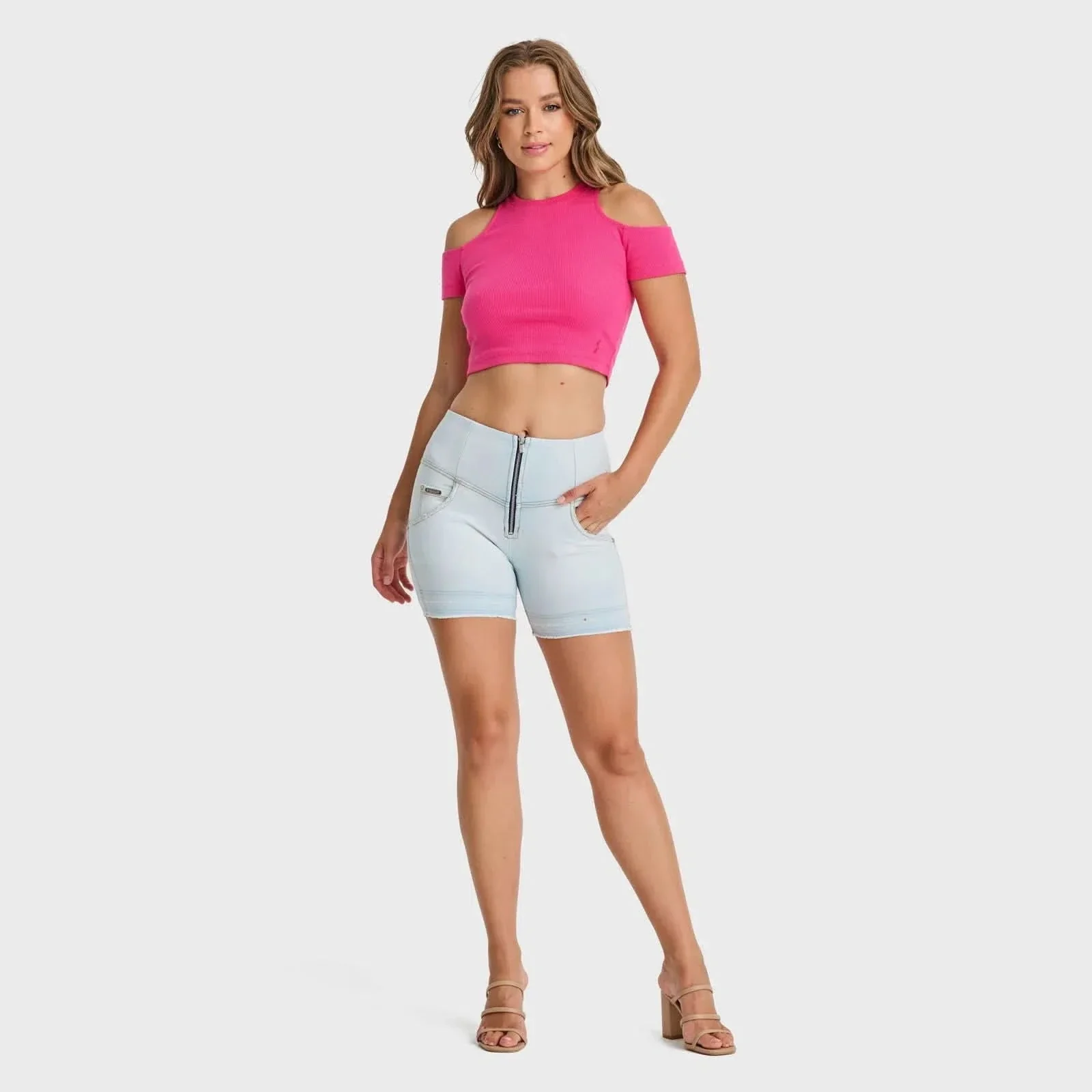 WRUP SNUG Jeans - High Waisted - Shorts - Baby Blue + Yellow Stitching - Image 4