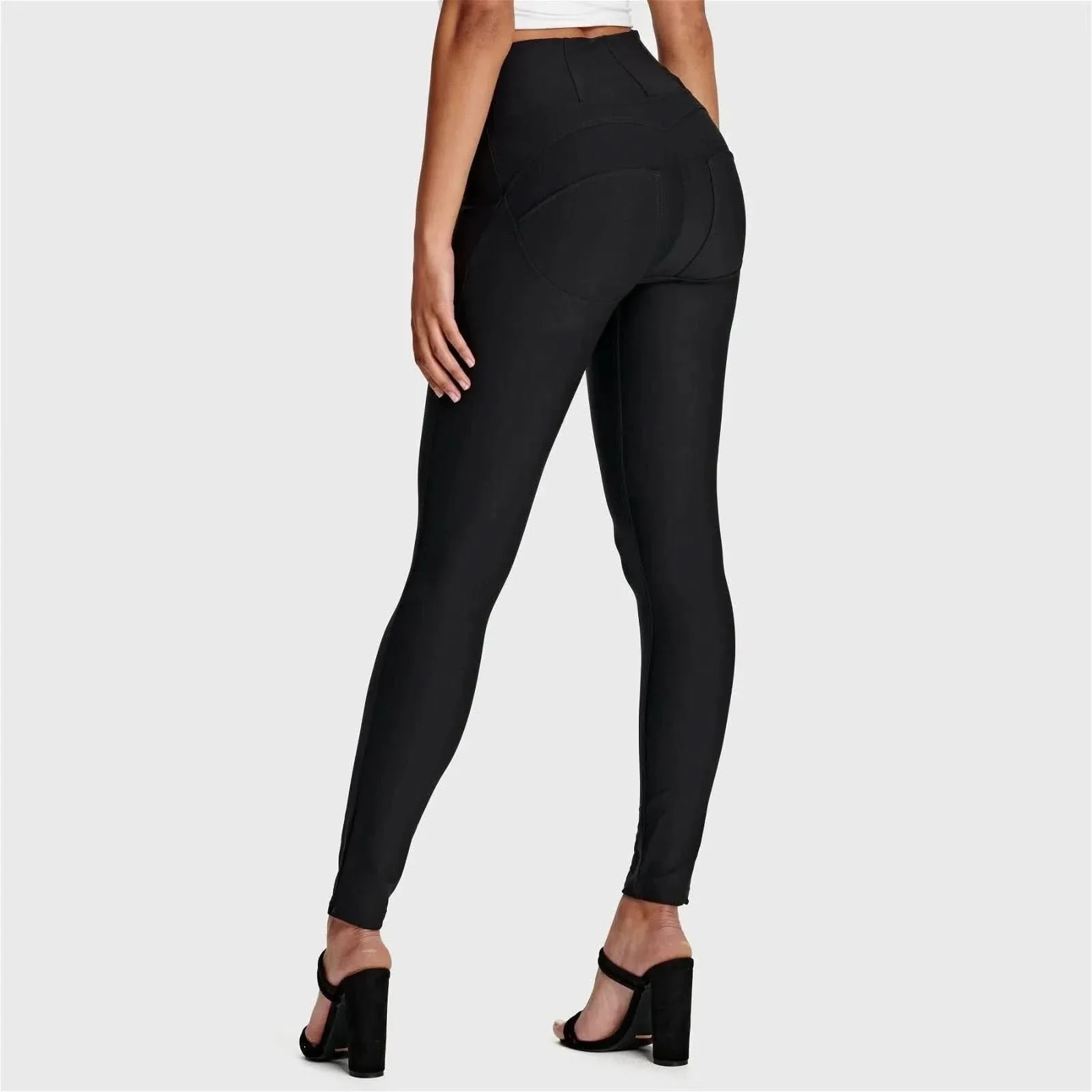 WRUP Thick Layered Diwo Pro - High Waisted - 7/8 Length - Black - Image 3